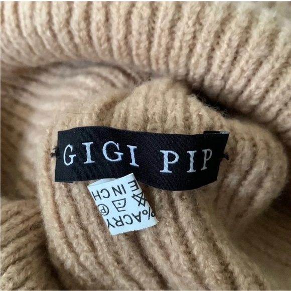 Dylan Beanie - GiGi Pip - Camel // soft, fluffy, Very rare color // Beanie - Picture 3 of 4